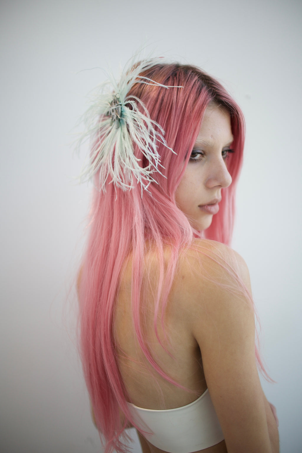 MINT FEATHER ACCESSORY