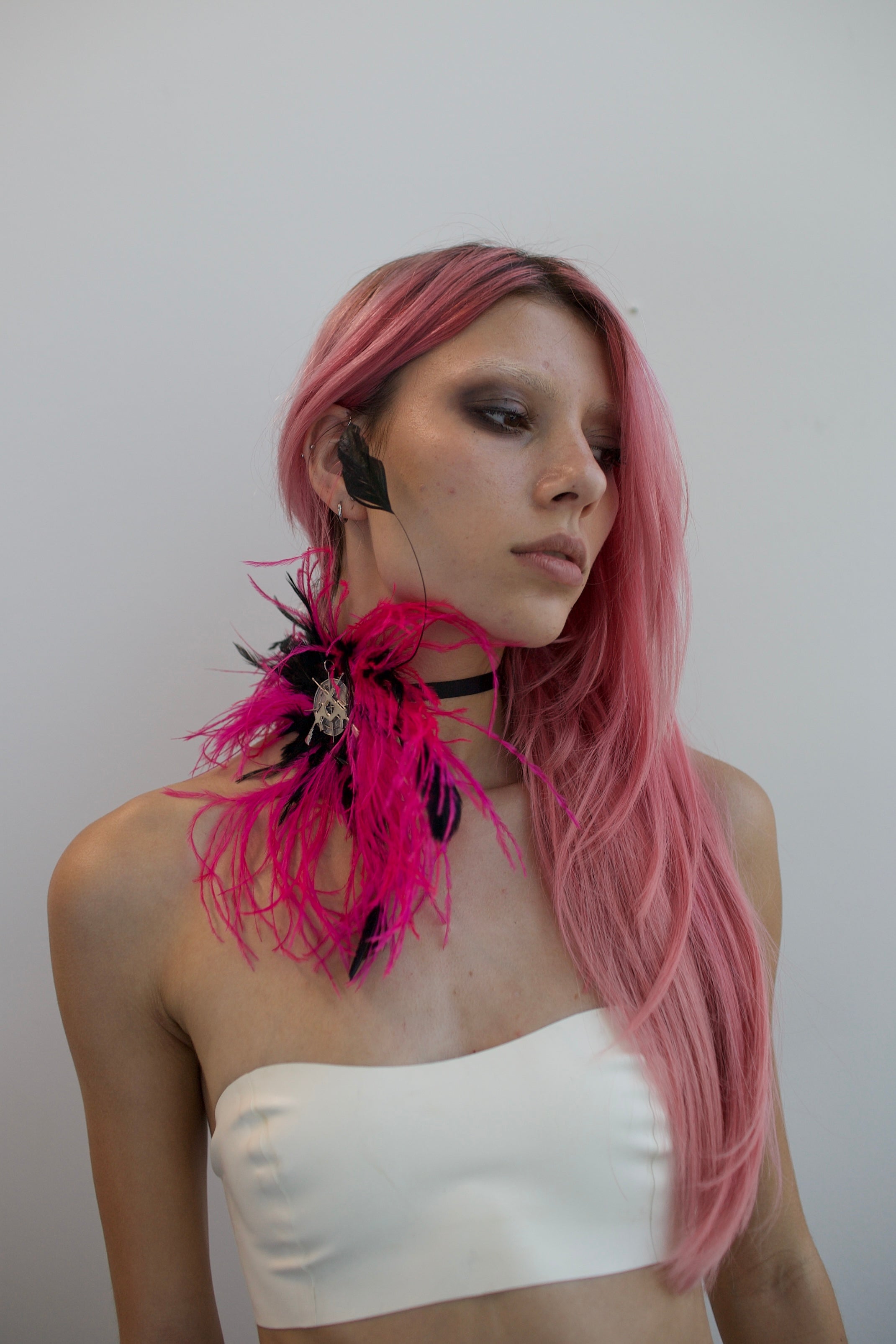 HOT PINK FEATHER ACCESSORY