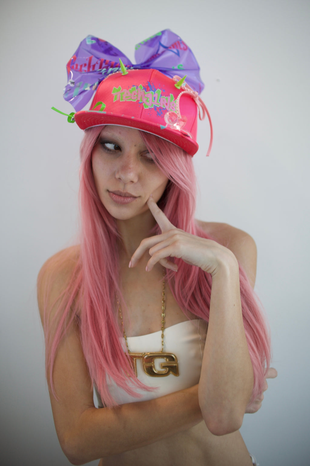 TECHG1RLS HAT