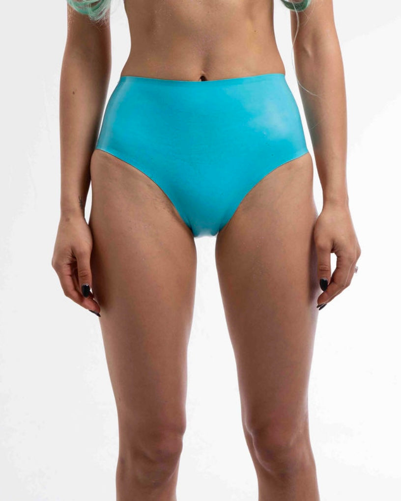 LATEX TECHG1RLS BOOTY SHORTS